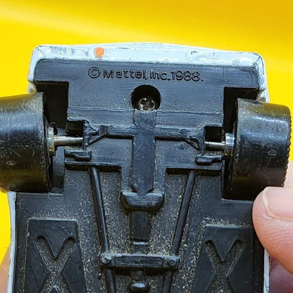 1988 Mattel BMW M3 Pullback Car Diecast - *Front Wheels Bent - Picture 9 of 9